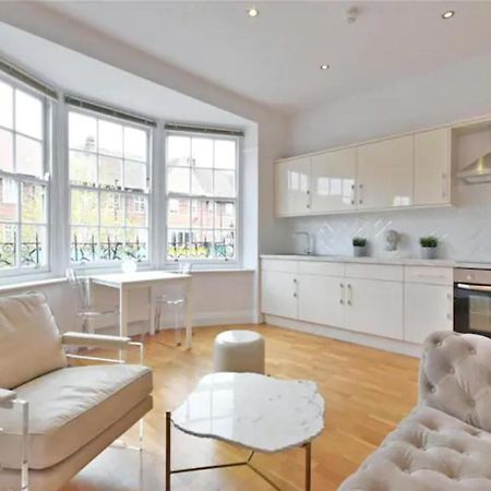 Luxury 3 Bed Apartment - Huge Outdoor Terrace & Amazing Transport Links Londres Extérieur photo